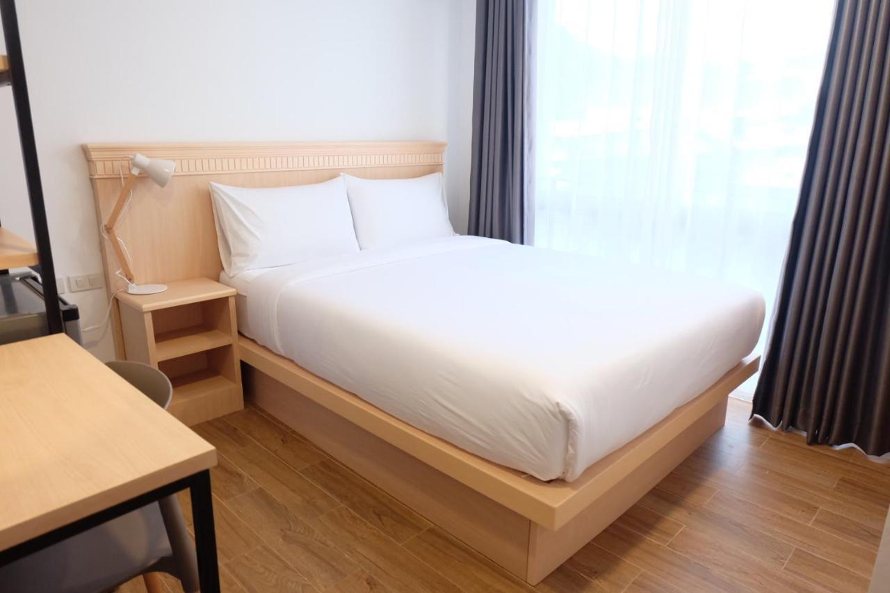 B3 House Hotell Kamala Beach Exteriör bild